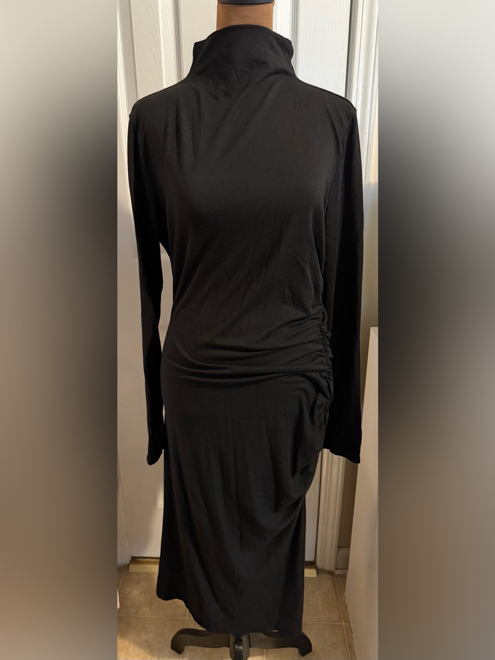 Michael Stars Black Long-Sleeve Ruched Turtleneck Midi Dress Size Large